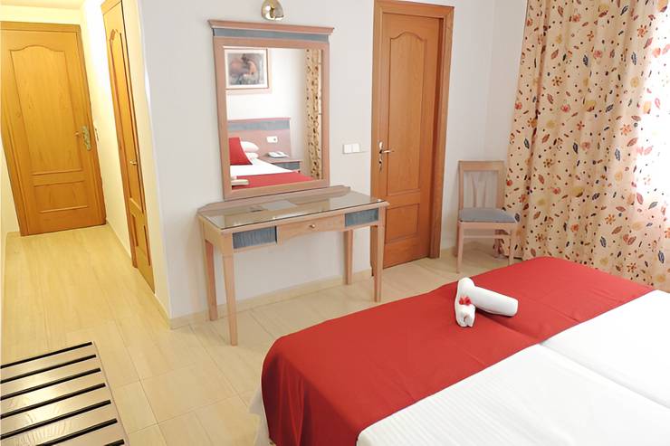 Promo double room without balcony Cabot Playa Grande Playa de Palma Promo double room without balcony Cabot Playa Grande Playa de Palma