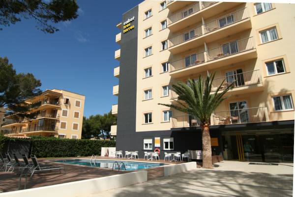 Façade  Cabot Tres Torres Apartments a Playa de Palma