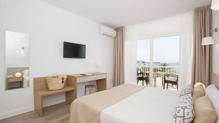 Habitación doble/twin con vistas al mar Cabot Romantic Puerto Pollença Habitación doble/twin con vistas al mar Cabot Romantic Puerto Pollença