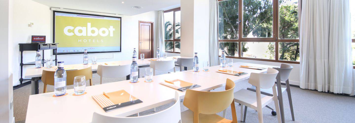 Cabot Hotels - Puerto Pollença - Cabot Hotels - Puerto Pollença -