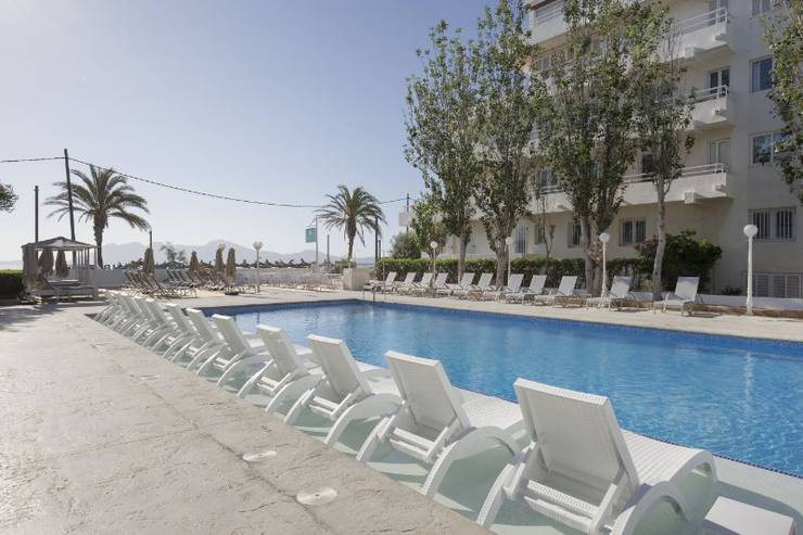Wohnung mit balkon mit blick auf den pool Cabot Hobby Club Apartments Puerto Pollença