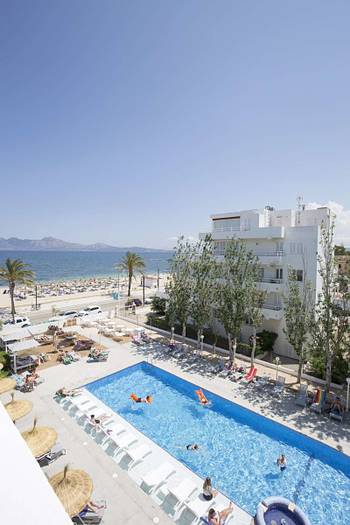 from 5 nights ... 1 free! cabot hobby club apartments puerto pollença from 5 nights ... 1 free! cabot hobby club apartments puerto pollença