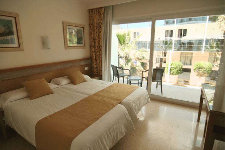 Double room with balcony Cabot Playa Grande Playa de Palma Double room with balcony Cabot Playa Grande Playa de Palma