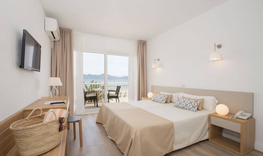 Camera doppia/twin con viste laterali sul mare Cabot Romantic Puerto Pollença Camera doppia/twin con viste laterali sul mare Cabot Romantic Puerto Pollença
