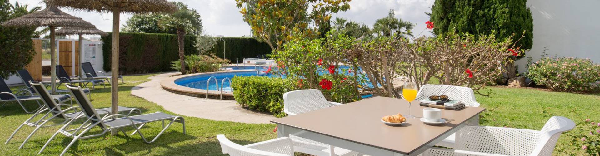 Cabot Hotels - - Cabot Hotels - -