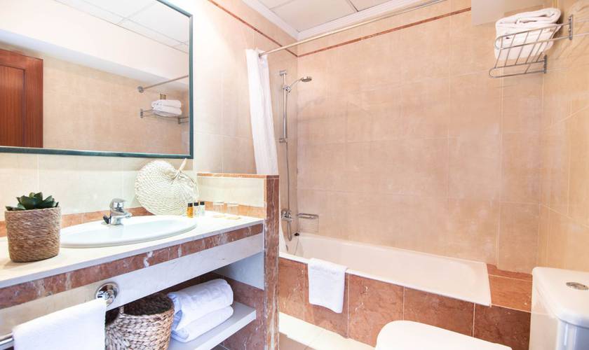 Double room Cabot Pollensa Park Spa Puerto Pollença Double room Cabot Pollensa Park Spa Puerto Pollença
