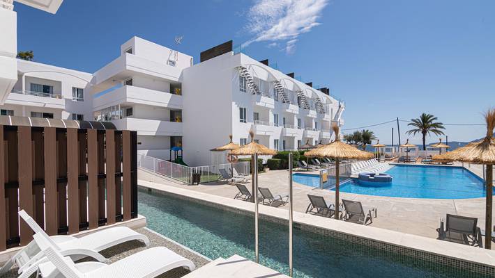 Appartamento swim up Apartments Cabot Hobby Club Puerto Pollença Appartamento swim up Apartments Cabot Hobby Club Puerto Pollença