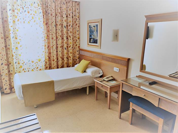 Single room Cabot Playa Grande Playa de Palma Single room Cabot Playa Grande Playa de Palma