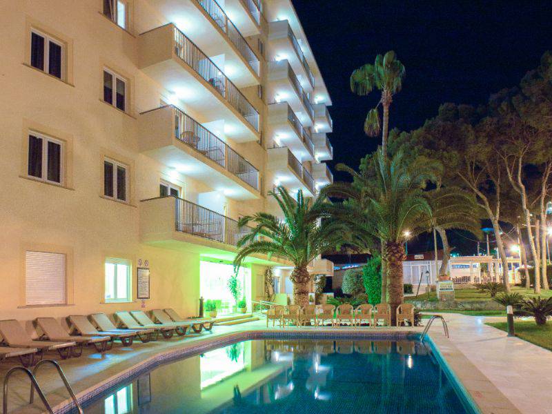 Piscina  Cabot Tres Torres Apartments Playa de Palma