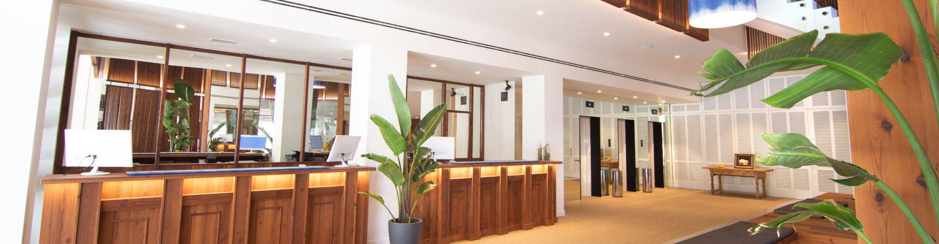 Cabot Hotels - - Cabot Hotels - -