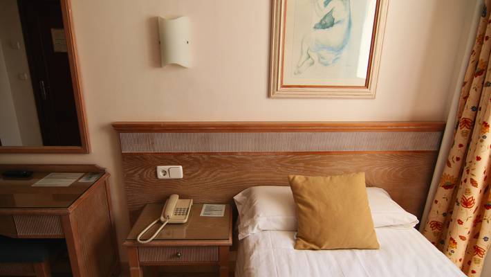 Single room Cabot Playa Grande Playa de Palma Single room Cabot Playa Grande Playa de Palma
