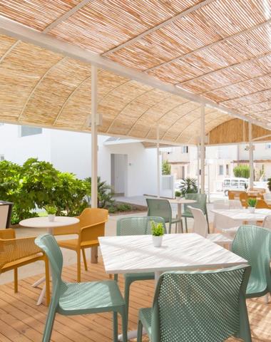 U1969 Restaurant Cabot Hobby Club Apartments Puerto de Pollensa U1969 Restaurant Cabot Hobby Club Apartments Puerto de Pollensa