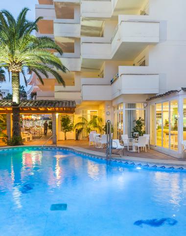 Pools for every moment  Cabot Cap de Mar Spa Cala Bona Pools for every moment  Cabot Cap de Mar Spa Cala Bona