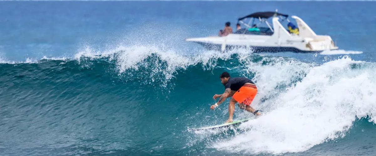 Katamaran-Ausflug Segeln auf kristallklarem Wasser Cabot Hotels Katamaran-Ausflug Segeln auf kristallklarem Wasser Cabot Hotels