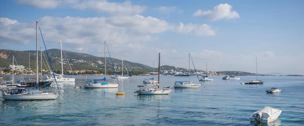 Bootsausflug Entdecken Sie die Küste vom Meer aus Cabot Hotels Bootsausflug Entdecken Sie die Küste vom Meer aus Cabot Hotels