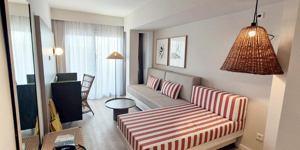 Suite Vista al Mar Cabot Cap de Mar Spa Cala Bona Suite Vista al Mar Cabot Cap de Mar Spa Cala Bona