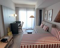 Appartamento con vista sulla piscina Cabot Cap de Mar Spa Cala Bona Appartamento con vista sulla piscina Cabot Cap de Mar Spa Cala Bona