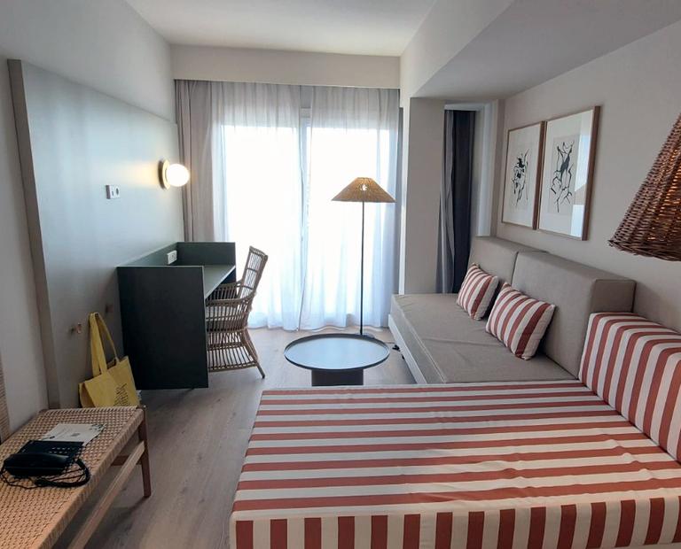 Appartamento con vista sulla piscina Cabot Cap de Mar Spa Cala Bona Appartamento con vista sulla piscina Cabot Cap de Mar Spa Cala Bona